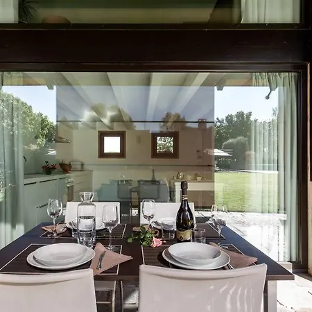 Corte D'acqua Farm stay *